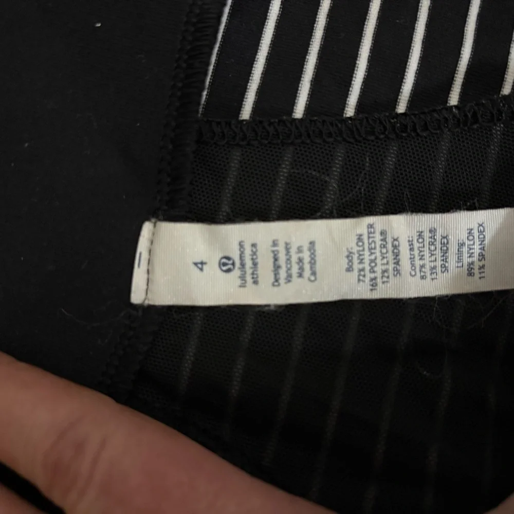 Lululemon Black and White parallel Define Jacket - Picture 15 of 15